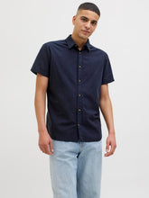 Ladda upp bild till gallerivisning, model_shot-front