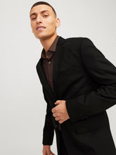 Ladda upp bild till gallerivisning, model_shot-creative