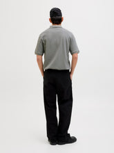 Ladda upp bild till gallerivisning, model_shot-back