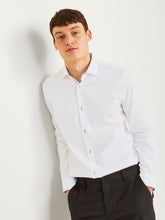 Ladda upp bild till gallerivisning, model_shot-creative