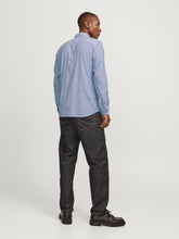 Ladda upp bild till gallerivisning, model_shot-back