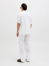 Ladda upp bild till gallerivisning, model_shot-back