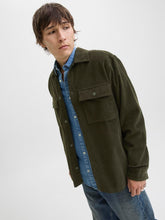 Ladda upp bild till gallerivisning, model_shot-creative
