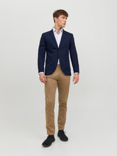 Ladda upp bild till gallerivisning, model_shot-front_full