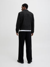 Ladda upp bild till gallerivisning, model_shot-back