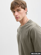 Ladda upp bild till gallerivisning, model_shot-creative