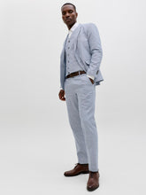 Ladda upp bild till gallerivisning, model_shot-creative