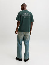Ladda upp bild till gallerivisning, model_shot-back