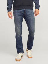 Ladda upp bild till gallerivisning, model_shot-front