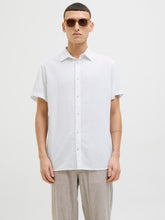 Ladda upp bild till gallerivisning, model_shot-front