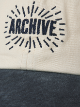 Ladda upp bild till gallerivisning, model_shot-detail