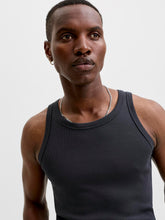 Ladda upp bild till gallerivisning, model_shot-creative