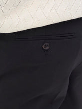 Ladda upp bild till gallerivisning, model_shot-detail