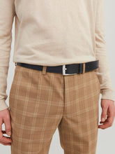 Ladda upp bild till gallerivisning, model_shot-front