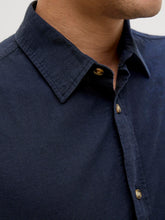 Ladda upp bild till gallerivisning, model_shot-detail