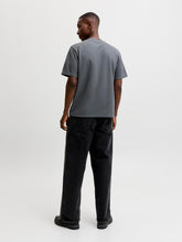 Ladda upp bild till gallerivisning, model_shot-back