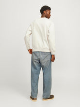 Ladda upp bild till gallerivisning, model_shot-back
