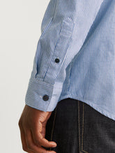 Ladda upp bild till gallerivisning, model_shot-detail