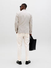 Ladda upp bild till gallerivisning, model_shot-back
