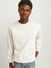 Ladda upp bild till gallerivisning, model_shot-creative