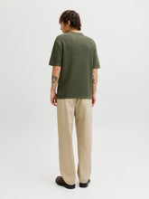 Ladda upp bild till gallerivisning, model_shot-back