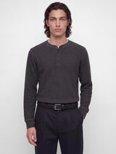 Ladda upp bild till gallerivisning, model_shot-front