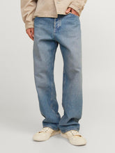 Ladda upp bild till gallerivisning, model_shot-front
