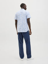 Ladda upp bild till gallerivisning, model_shot-back
