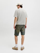 Ladda upp bild till gallerivisning, model_shot-back
