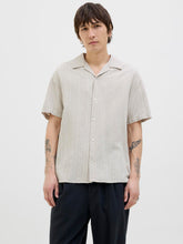 Ladda upp bild till gallerivisning, model_shot-front
