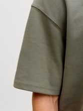 Ladda upp bild till gallerivisning, model_shot-detail
