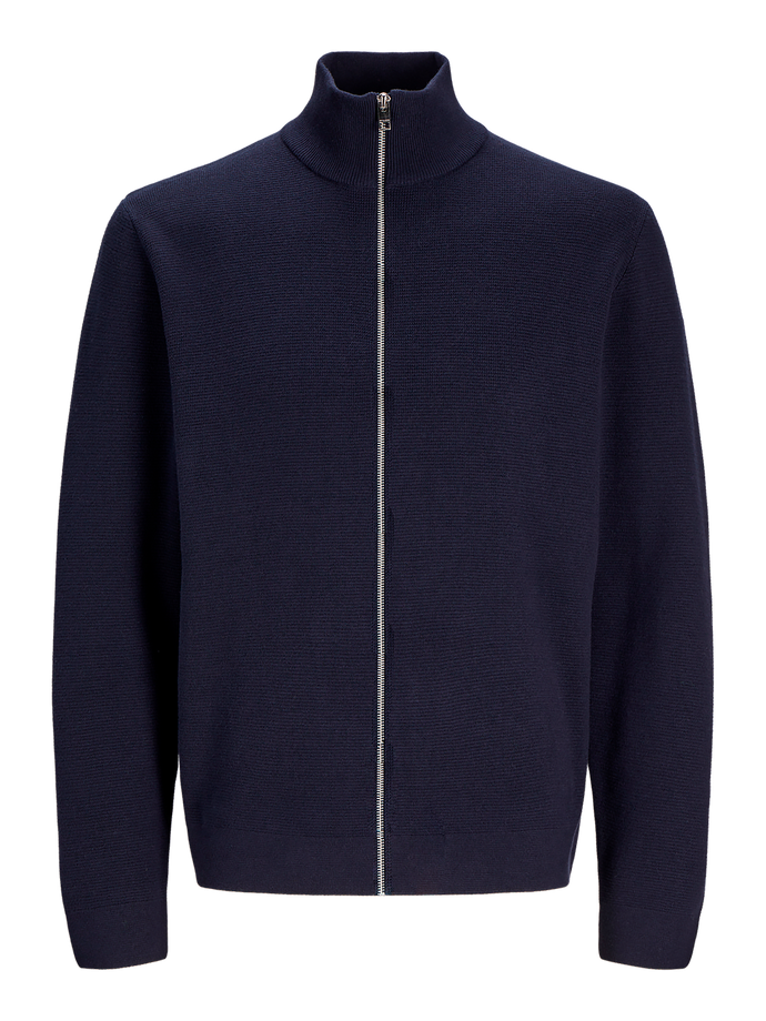 pack_shot-front