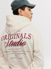 Ladda upp bild till gallerivisning, model_shot-creative
