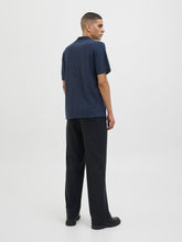 Ladda upp bild till gallerivisning, model_shot-back
