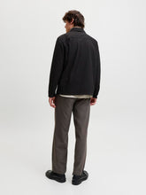 Ladda upp bild till gallerivisning, model_shot-back
