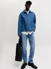 Ladda upp bild till gallerivisning, model_shot-creative
