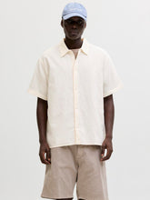Ladda upp bild till gallerivisning, model_shot-front
