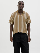 Ladda upp bild till gallerivisning, model_shot-front
