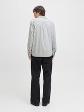 Ladda upp bild till gallerivisning, model_shot-back
