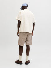 Ladda upp bild till gallerivisning, model_shot-back
