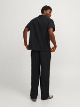 Ladda upp bild till gallerivisning, model_shot-back
