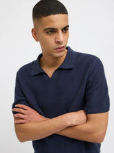 Ladda upp bild till gallerivisning, model_shot-creative
