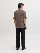 Ladda upp bild till gallerivisning, model_shot-back
