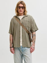 Ladda upp bild till gallerivisning, model_shot-front
