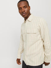 Ladda upp bild till gallerivisning, model_shot-creative
