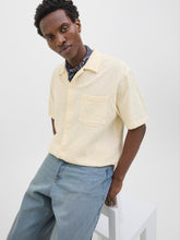 Ladda upp bild till gallerivisning, model_shot-creative

