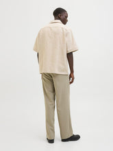 Ladda upp bild till gallerivisning, model_shot-back
