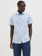 Ladda upp bild till gallerivisning, model_shot-front
