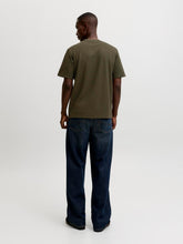 Ladda upp bild till gallerivisning, model_shot-back
