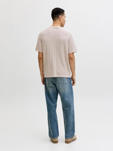Ladda upp bild till gallerivisning, model_shot-back
